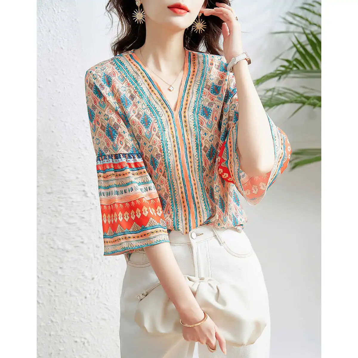 Folk Elegant Printed Chiffon Shirt Spring Summer 2023 Streetwear V-Neck Flare Three Quarter Sleeve Loose Blouse Women\'s Clothing