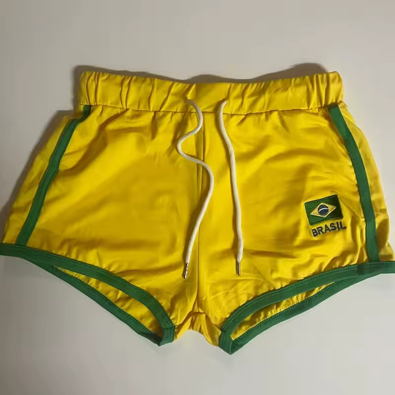 short sport, short brésil, short femme, short jaune, broderie, drapeau brésil,