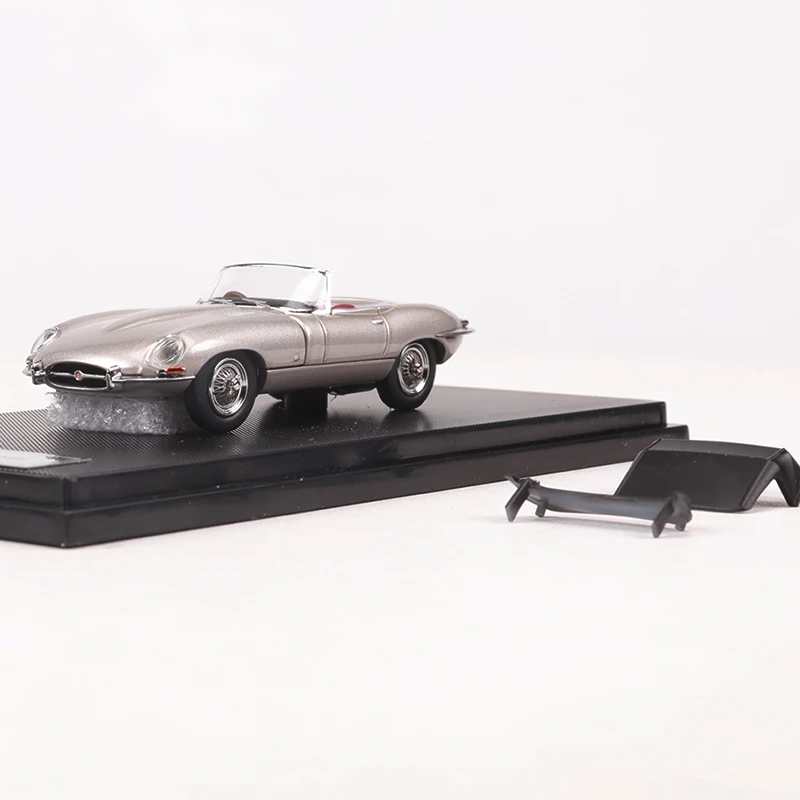 4R-787 GFCC 1/64 ジャガー E-type Coupe 1961 GFCC 1:64 scale 1961 E Types | MAR Online