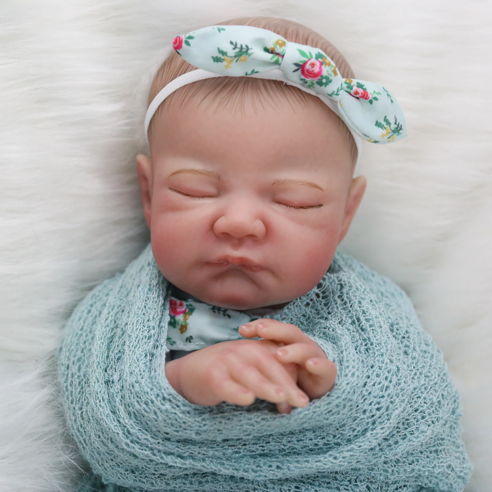 Realistic Reborn Baby Dolls - 20 Inch Newborn Sleeping Dolls with Soft Weighted Cloth Body Real Life Baby Doll Gift Toy