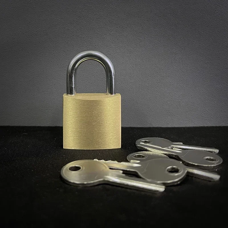 

Super Mental Lock Stage Magic Trick Predict the Corret Key to Open the Lock Mentalism Close up Magia Magicians Prop Accessory