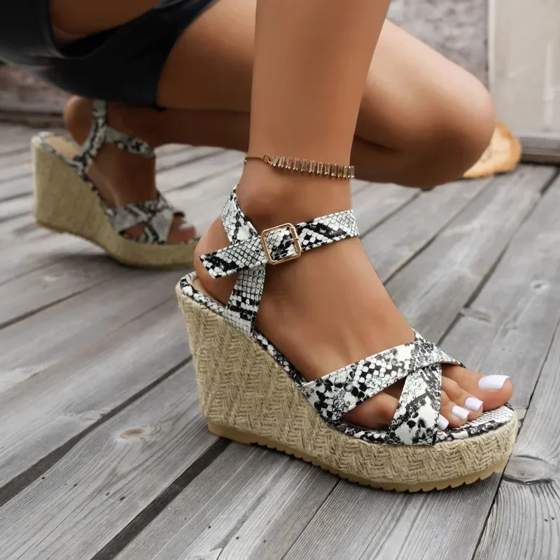 2023 Fashion Shoes Female Buckle Strap Women's Sandals Open Toe Dress Sandals Women Wedges Platform Snake Pattern Shoes Women