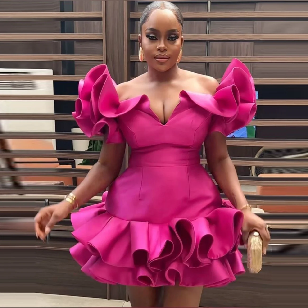 

Hot Pink Off-The-Shoulder Prom Dress Ruffles Satin Tiered Aso Ebi Evening Gown Above Knee Length For Cocktail Party Formal Wear