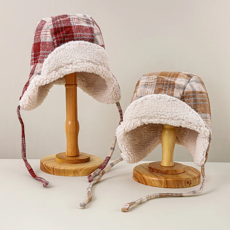 

Детская зимняя шапка Lei Feng в корейском стиле на флисовой подкладке, ветрозащитная шапка для защиты ушей для мальчиков и девочек, утолщенная для тепла