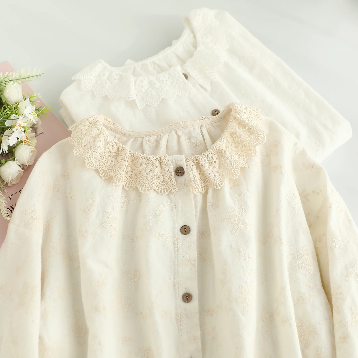 

Japanese Sweet Mori Girl Lace Embroidery Cotton Shirts Women Spring Autumn Cute Peter Pan Collar Long Sleeve Casual Loose Blouse