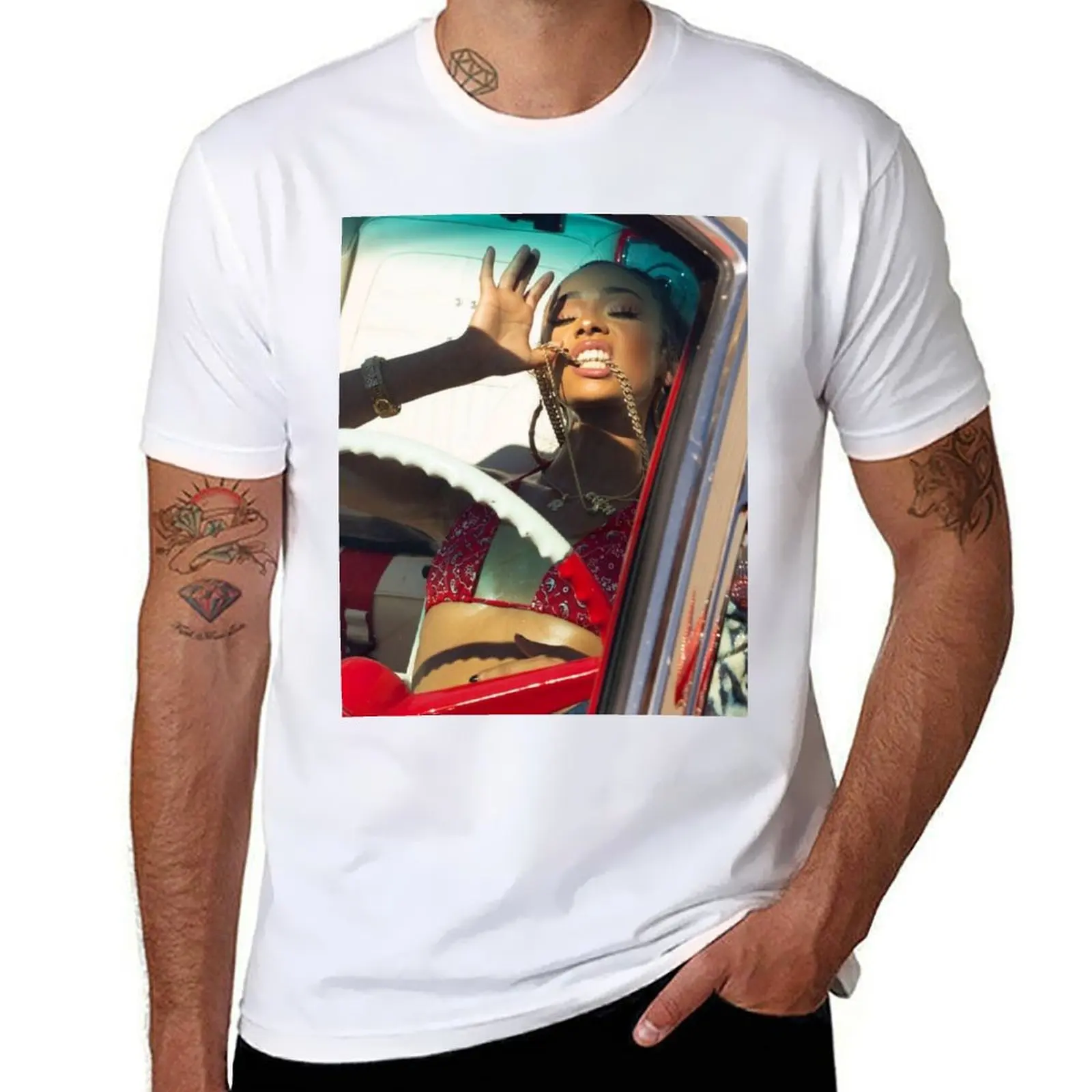 Camiseta estética rubi rose para todos os climas, casual, manga curta