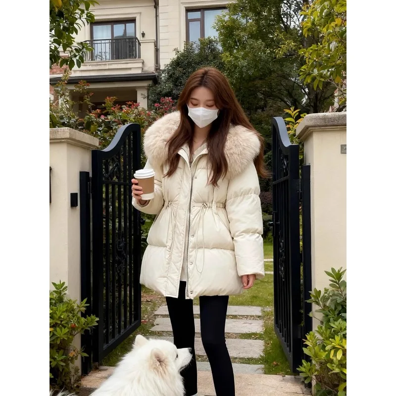 

Осенняя новинка: женское хлопковое пальто больших размеров средней длины с большим меховым воротником, приталенным силуэтом и улучшенной теплоизоляцией