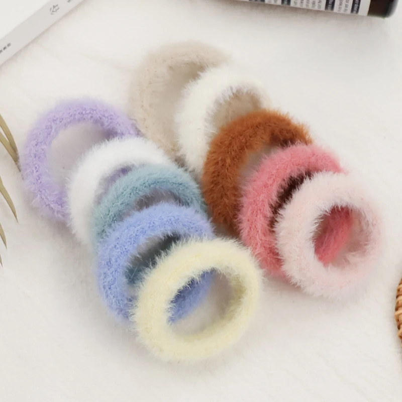 

Colorful Plush Fluffy Hair Rope Autumn and Winter Elastic Hair Band Scrunchies Candy Color Girls Stretch Rubber Bands Headwear