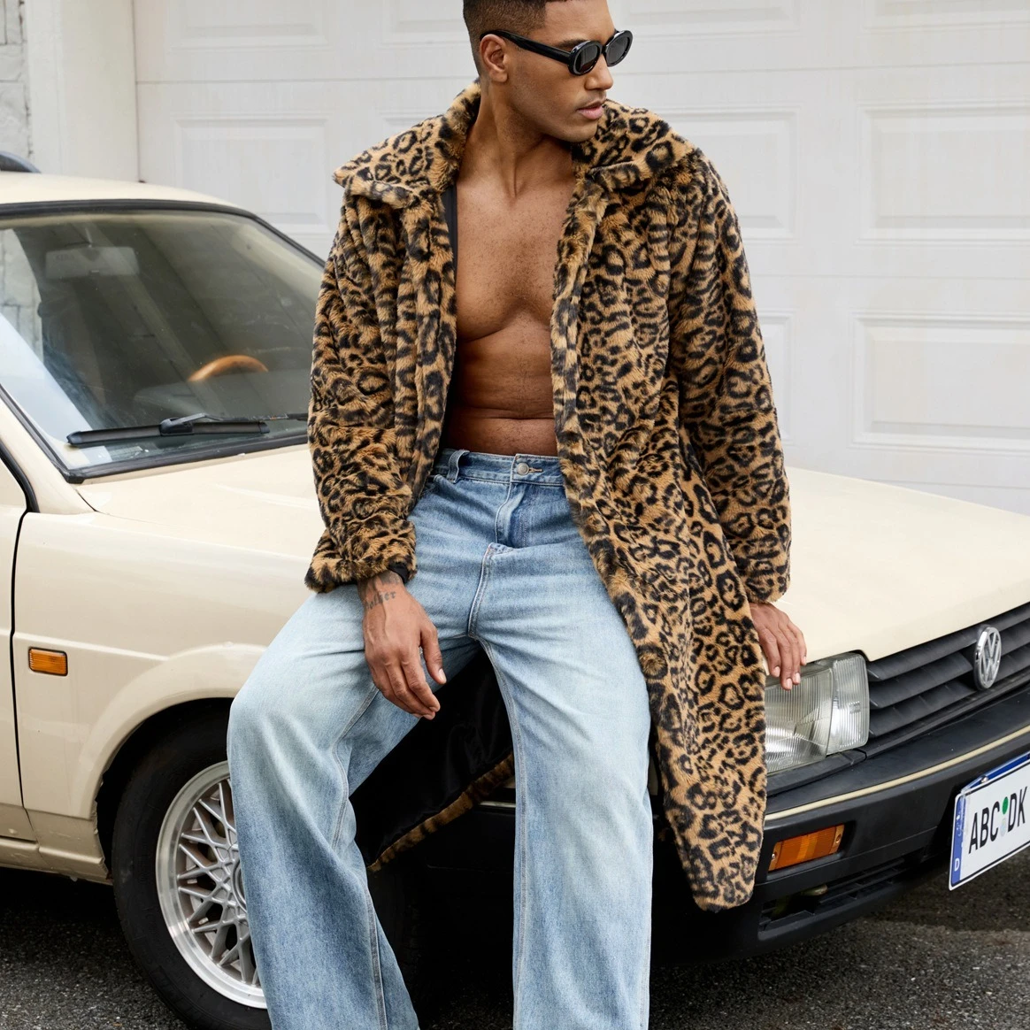 

2026 Men Faux Fur Leopard Print Long Coat Full Sleeve Thick Warm Jackets Lapel Loose Streetwear Cardigan Jacket Autumn Winter