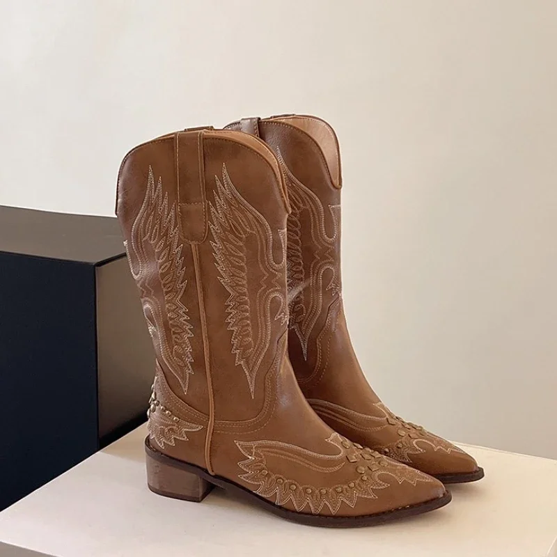 

Осень-зима 202, винтажные женские ковбойские сапоги в стиле вестерн, модные туфли без шнуровки на толстом каблуке, рыцарские длинные боты с вышивкой