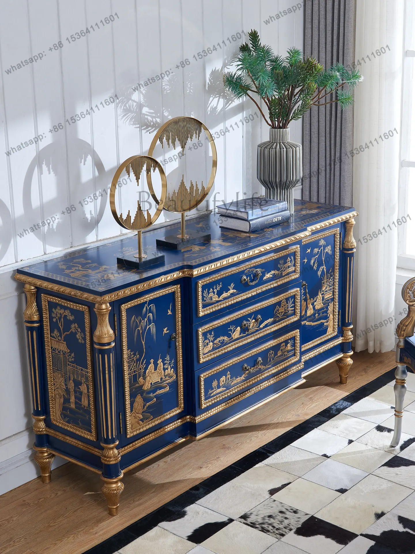 

High-end European-style entrance cabinet Chinese style painted solid wood dining side cabinet