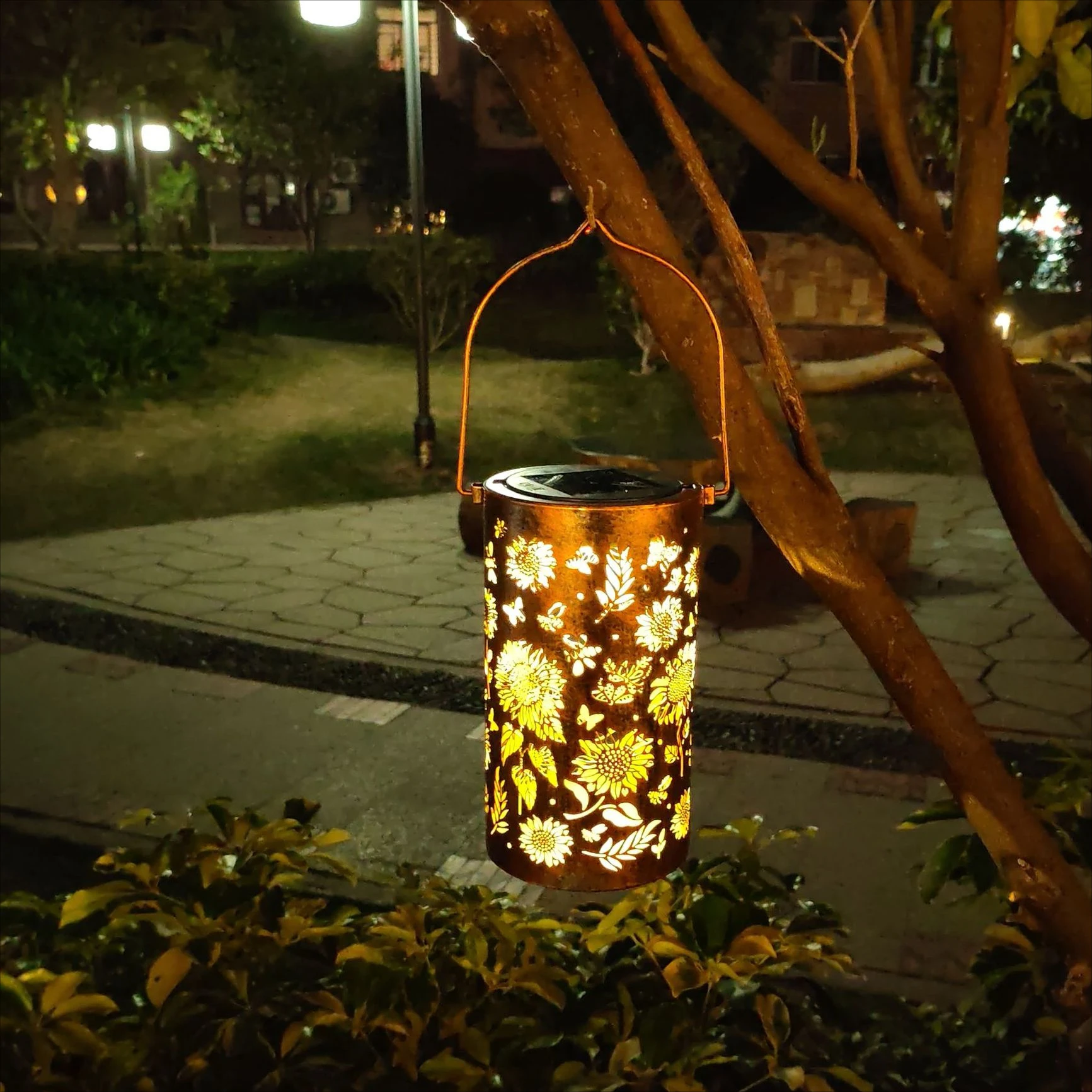 Solar Powered Outdoor Waterproof Step Decoration Landscape Lights Courtyard Lawn Projection Automatic Lighting In The Dark