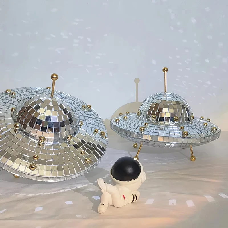 decoración hogar figuras decorativas hogar cosas para el hogar figuras decorativas mesa dulce decoracion decoracion terraza exterior Bola de discoteca UFO decoración de habitación decoración estética Halloween decoraci