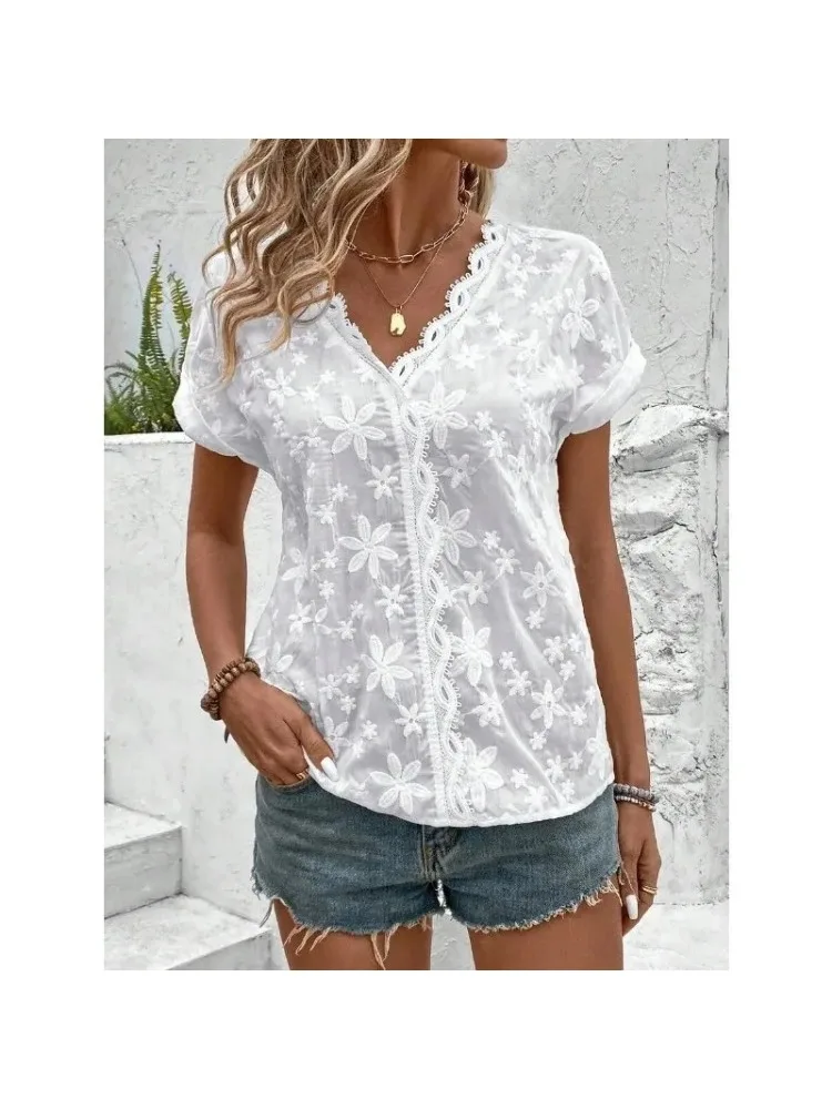 

Summer Women's Fashionable V-neck Short Sleeve Shirt Casual Holiday Elegant Shirt Versatile Solid Color Lace Patchwork Shirt