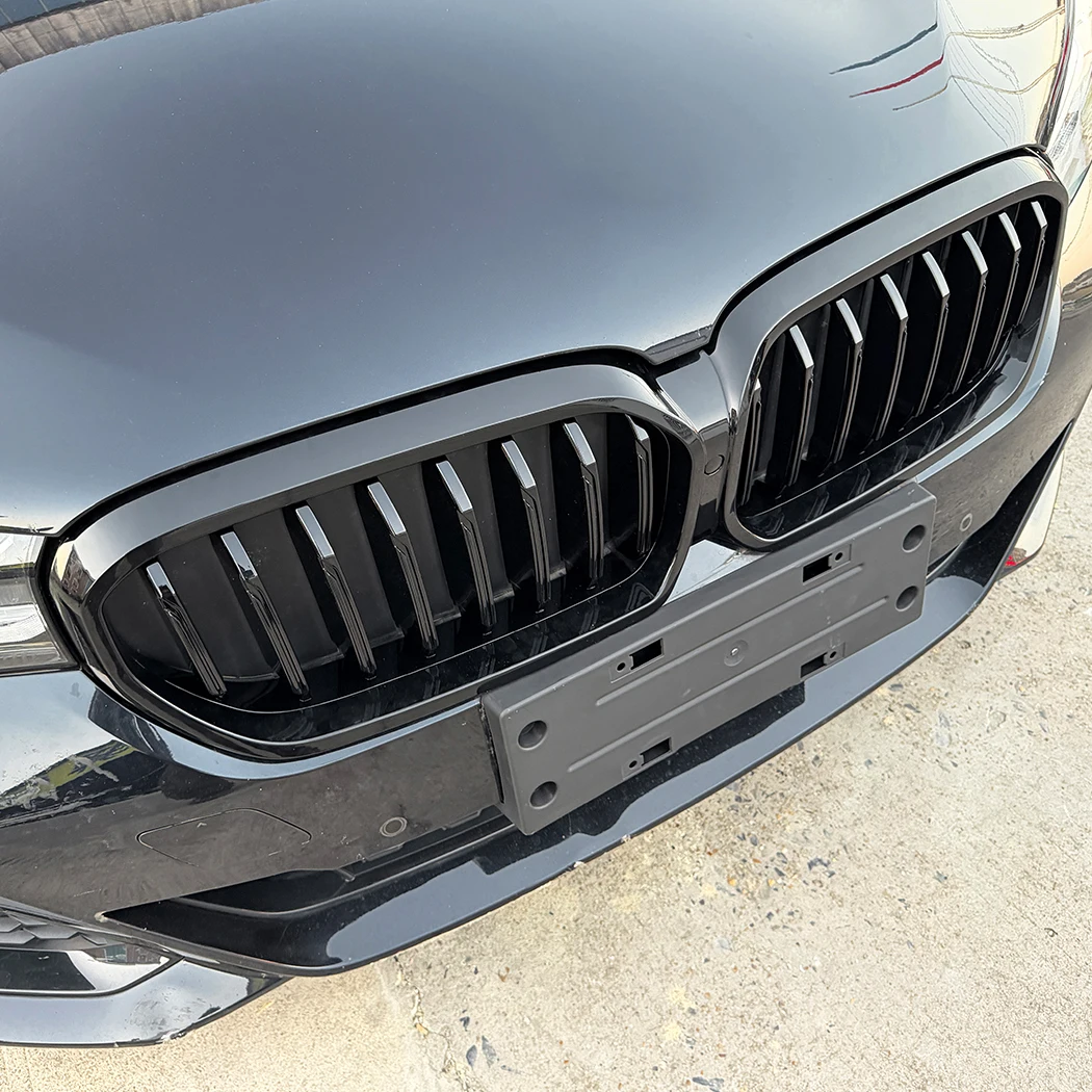 

Car Front Bumper Grille Kidney Racing Grill Grilles BodyKit For BMW 5 Series G30 G31 2021 2022 2023 ABS Tuning Accessories