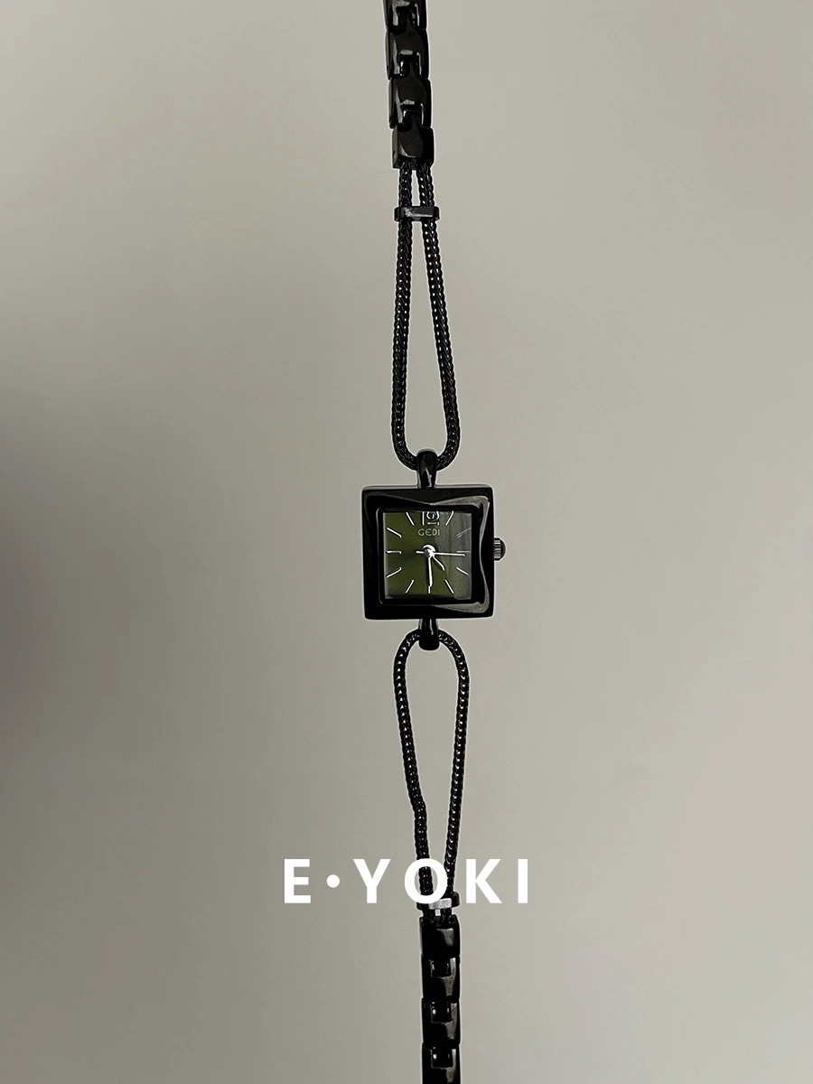 ساعة مربعة صغيرة جديدة مع سوار، ساعة كوارتز بسيطة وأنيقة للنساء، مجموعة راقية من الساعات. #4