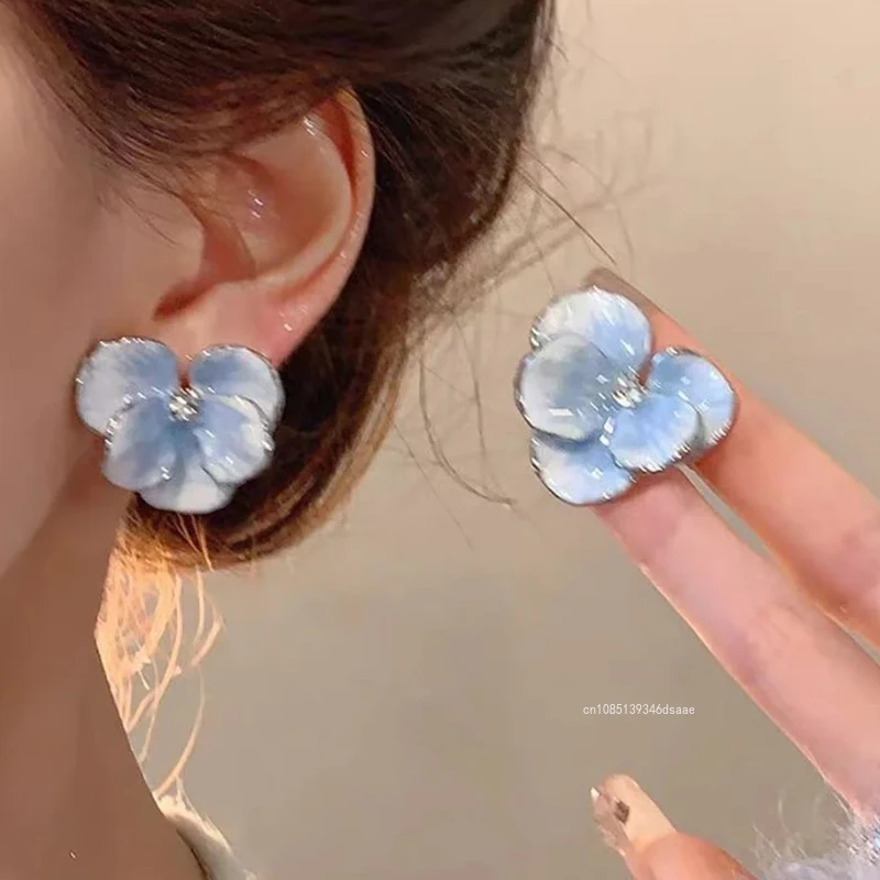 Vintage Color Petal Flower Earrings Luxury for Women Travel Seaside Wearable Jewelry Girls Photo Props Fashion Retro Jewelry