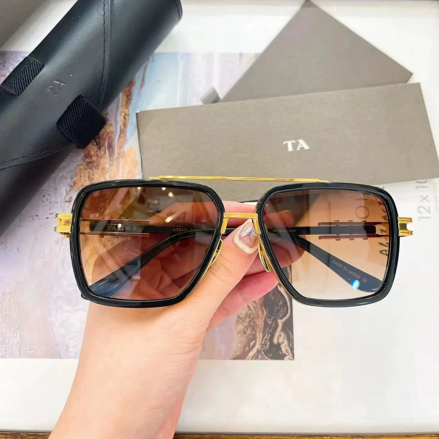 

Original For LIANGCHENDIT DT VASTIK II DTS442-A Stylish Men Sunglasses Luxury Classic Business Polarized Women Couple Eyewear