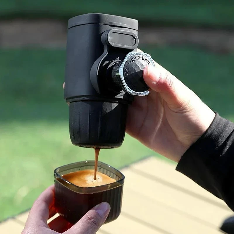 Portable Hand-Pressed Italian Espresso Coffee Machine Capsule Small Household Travel Outdoor Use Espresso Maker