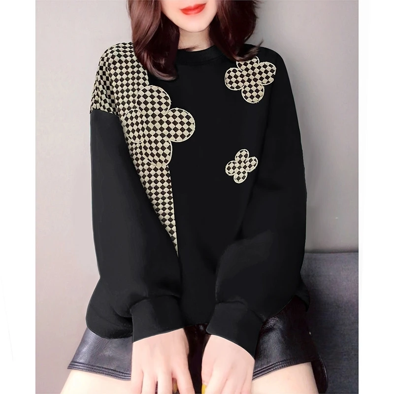 

Autumn and Winter New 2023 Women's Clothing Embroidered Black round Neck Plaid Flowers Loose Long Sleeve Sweatershirt 0928