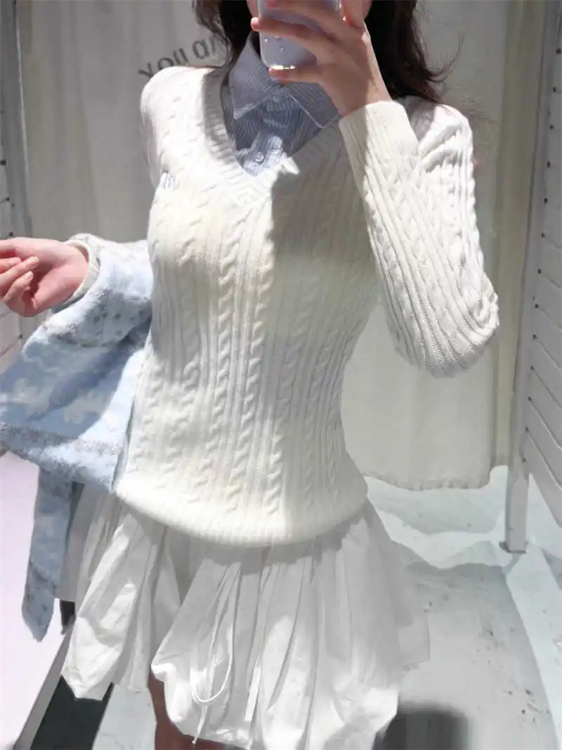 

Pullovers Womens From Turkey Maxi Length Long Design Extended Construction Floor Finishing Dramatic Style Statement Look Bold BF