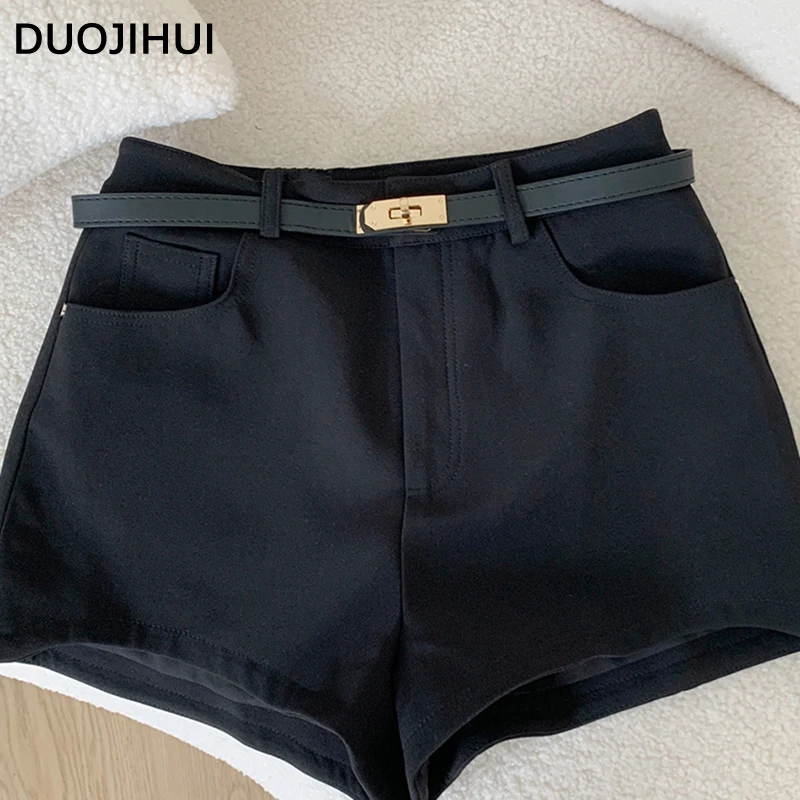 

DUOJIHUI Black Autumn Chic Belt High Waist Slim Women Shorts Basic Casual Fashion Zipper Pocket Simple Solid Color Female Shorts