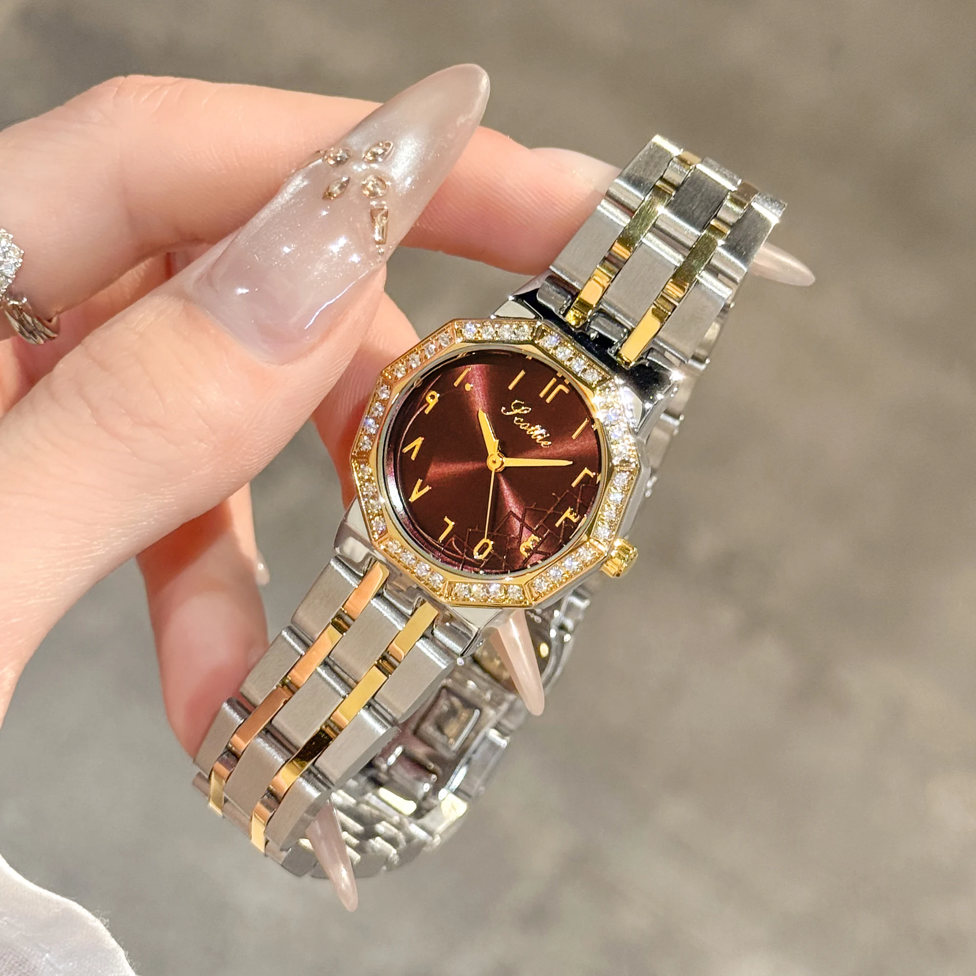 女性用腕時計-ガールズ-クォーツ時計-レディース-ゴールド-レッド-オロロジオ-シルバー腕時計-ヴィンテージ-ダイヤモンド象嵌-ファッションスタイル時計
