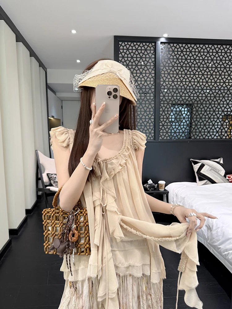 

Zhang ei Spring Summer 2025 Lazy Simulation Silk Lace Trimmed Fly Sve Top Korean Sle Straight Cut ort Le...