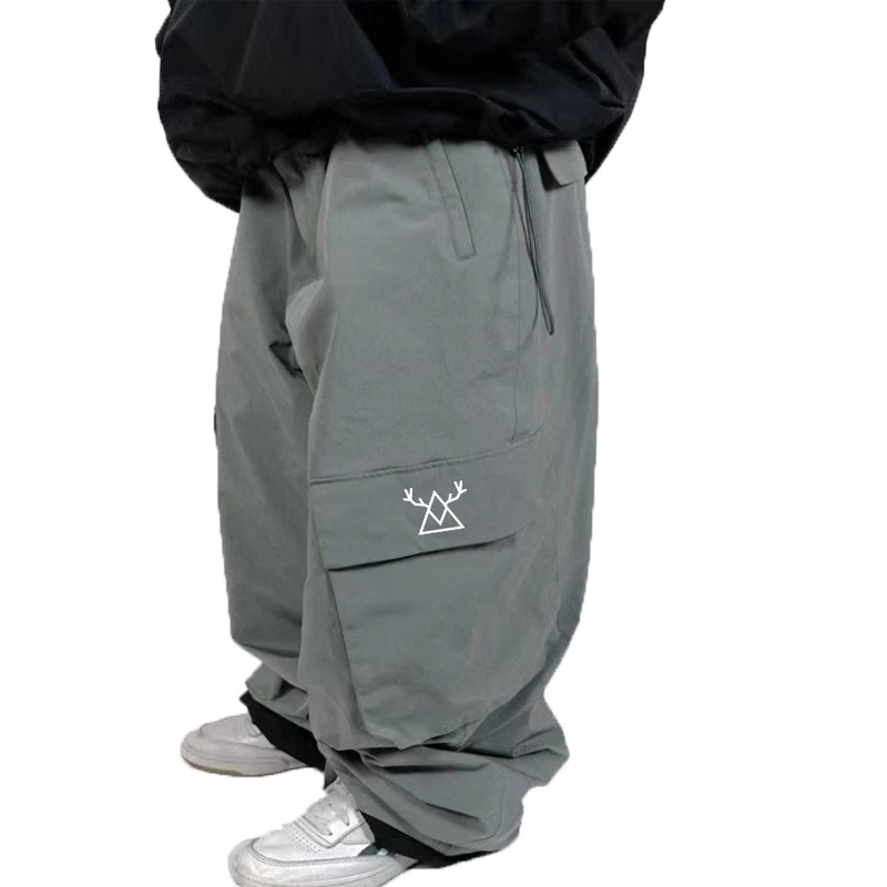 Sci Larghus: La Guida Definitiva ai Pantaloni da Sci Baggy per Uomo che Combina Stile, Funzionalità e Resistenza Estrema