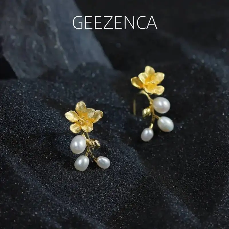 

GEEZENCA Natural Pearl 925 Sterling Silver Freesia Flower Earrings For Women Dainty Aesthetic Chic Stud Earring Gift For Her