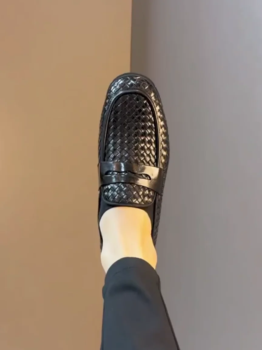 

High Quali Casual Leather Men's oes Comfortable Faionable Versatile Busin European Sle Ele Trendy round Toe Fl...