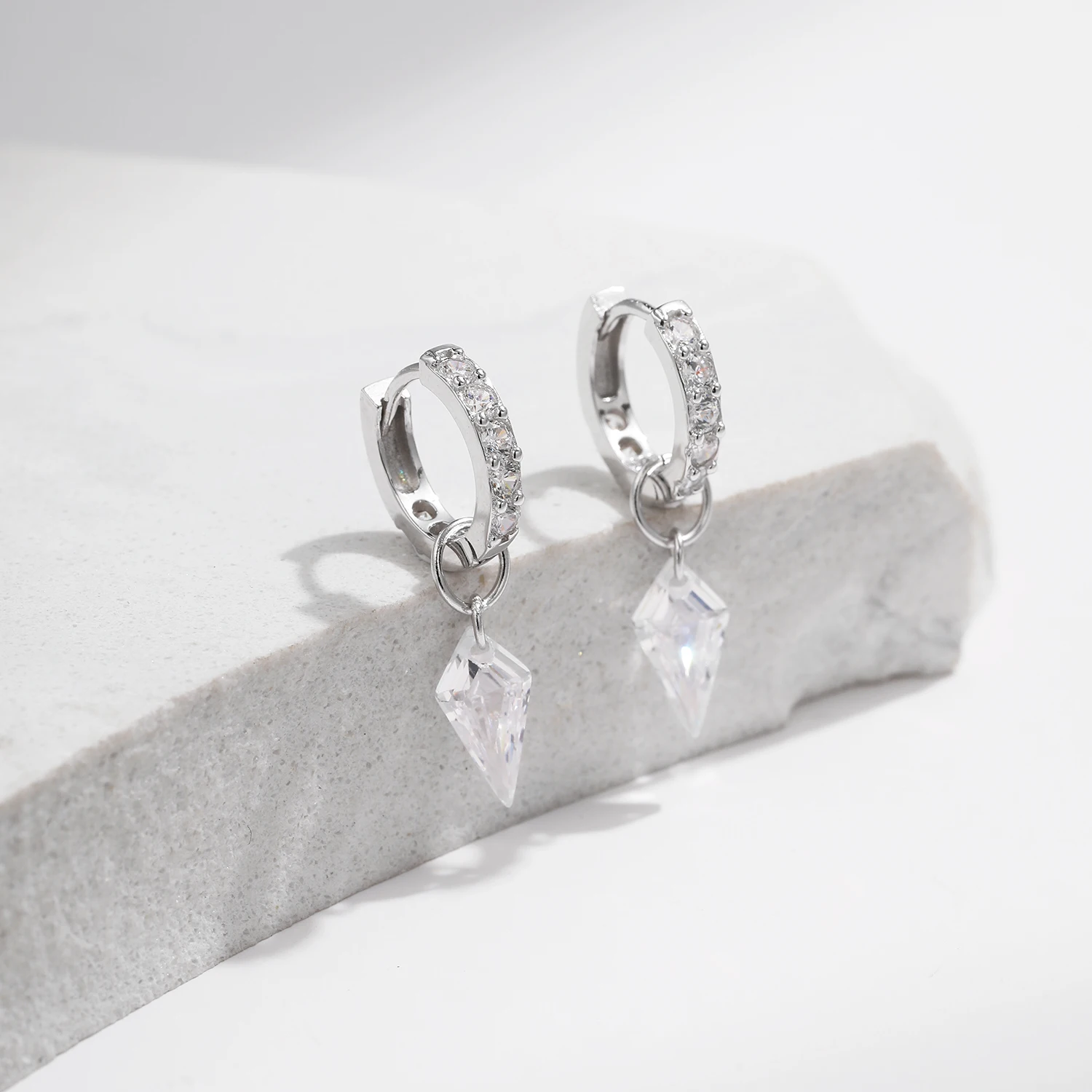 MODIAN 925 Sterling Silver Rhombic Sparkling CZ Hoop Earrings For Women Platinum Plated Trendy Hypoallergenic Fine Jewelry