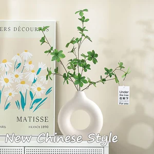 Nachahmung von Keramik weißem Gefäß reiner dekorativer Vasen nur Zweiganordnung Blume Ornament Donut Design Vase Dekorationstisch 10 Hauptverkäufe große Vase für Raumdekoration - №5