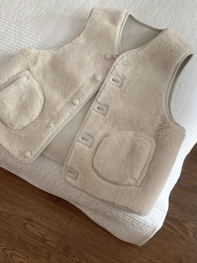 Cappotto gilet coreano retrò in pelliccia di pelle intrecciata da donna Autunno Inverno Gilet casual in pelle di pecora allentata Faionable