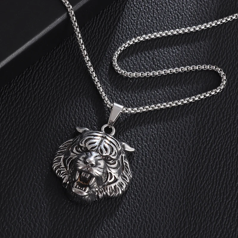 Domineering Zodiac Tiger Head Pendant Necklace Men\'s Hip Hop Punk Style Trendy Accessories Stainless Steel Jewelry Gift