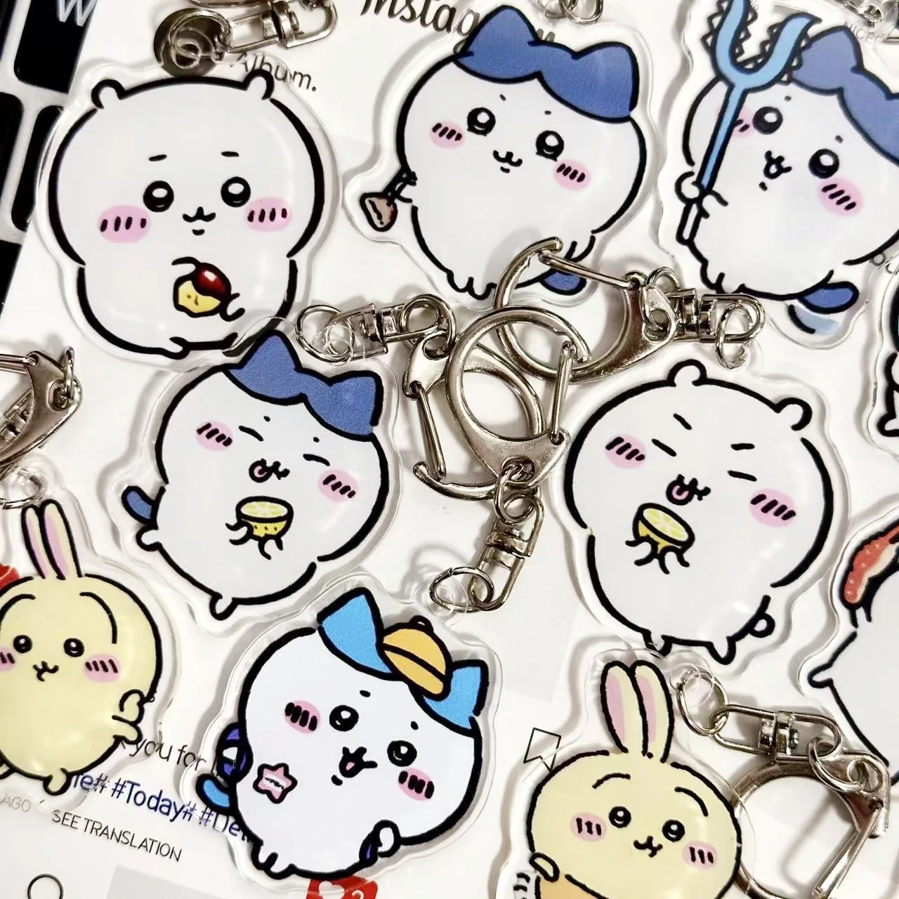 Miniso chiikawa アクリルキーホルダーペンダント Usaqi Xiaoba が親友にギフト学生漫画を与える
