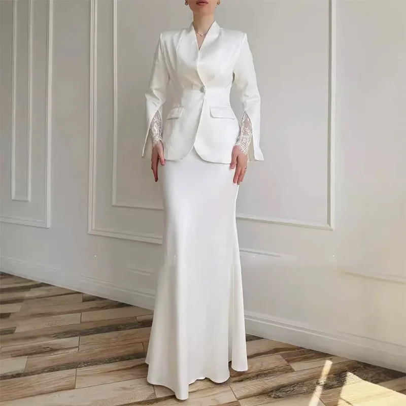 Elegant and Slim-Cutting Women's Slim-Fitting Long-Sleeved Slit Skirt Set