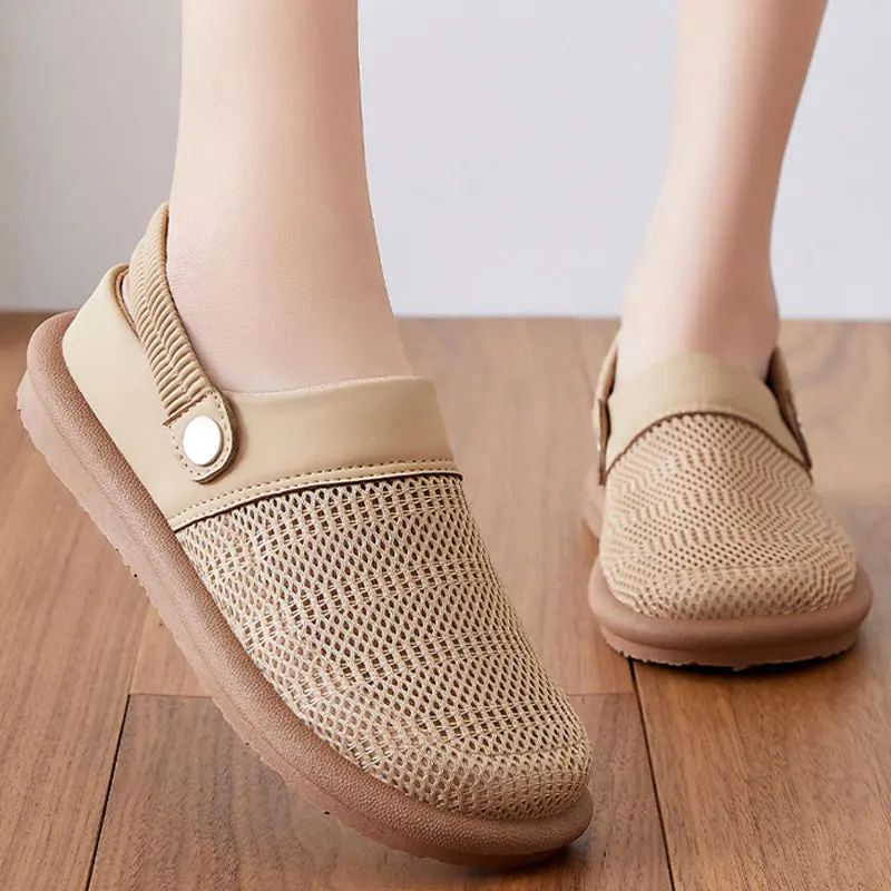 Women's Summer Breathable Mesh Sandals Flat with Soft Sole Casual Hollow Out Closed Toe Mules Famale Shoes