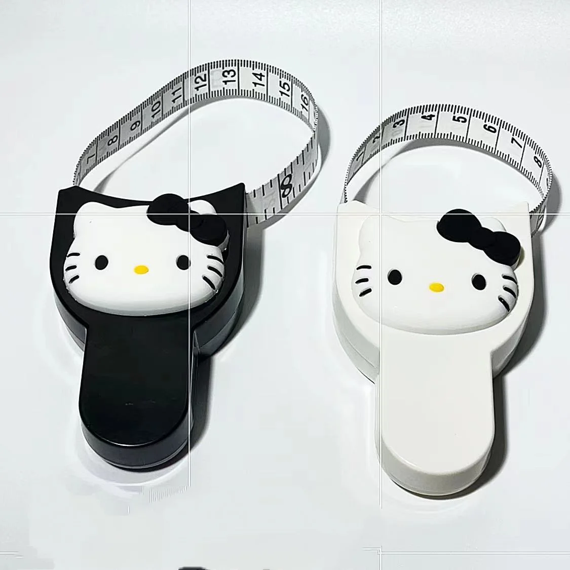 1.5 メートルサンリオハローキティ高精度テープメジャー測定腹囲腕周囲自動収縮テープメジャー