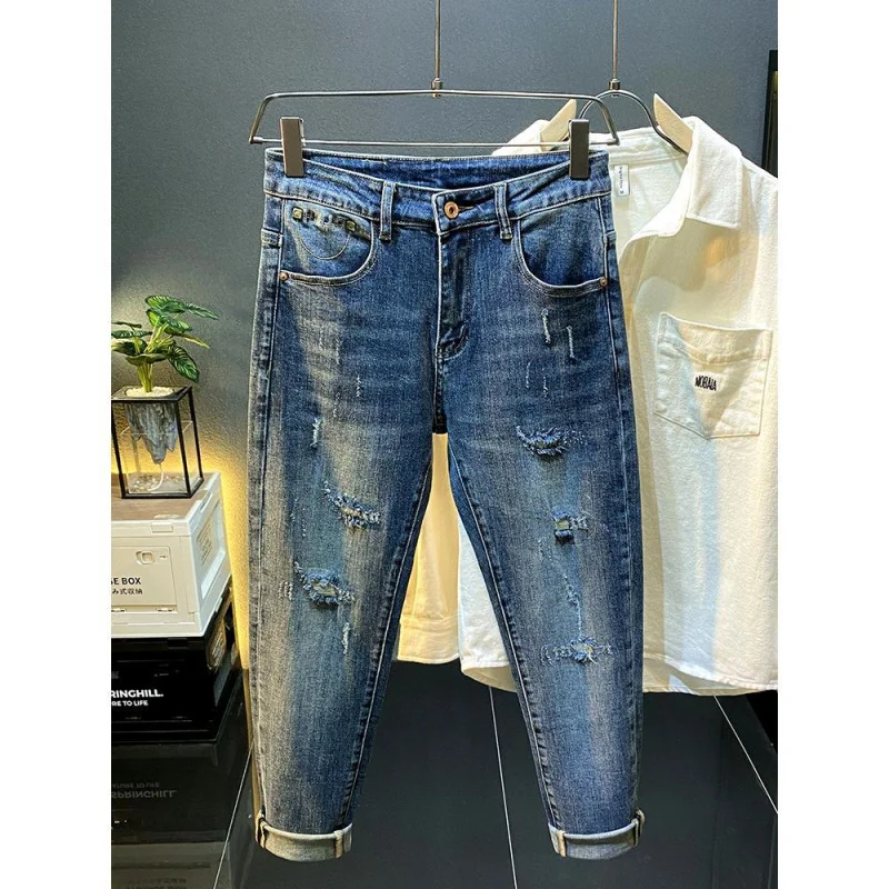 Celana jeans pria, celana denim pelangsing, tambalan tusuk serbaguna, Haren longgar mikro bordir mode trendi pria, jeans baru musim gugur/musim dingin 2024