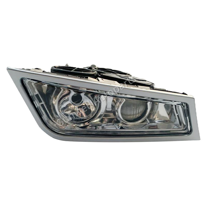 1pcs Front Fog Lamp for Volvo FH13 Truck Light Spare Parts 21297917 21297918