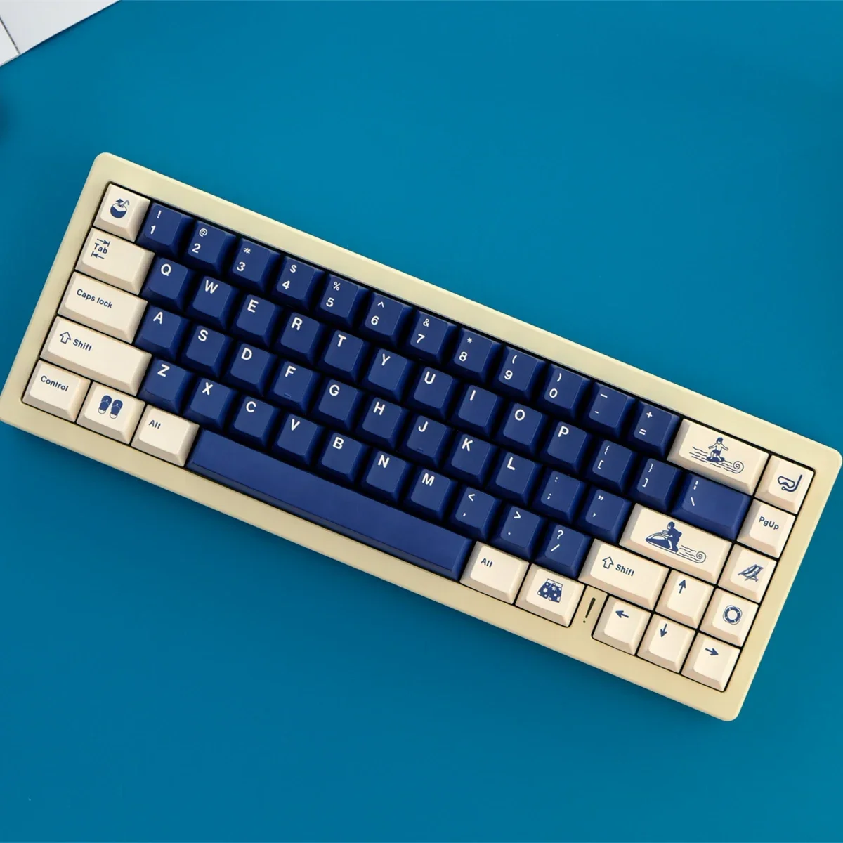 Holiday Keycap PBT Original Height, Sublimation, Mechanical Keyboard Suitable, Customized