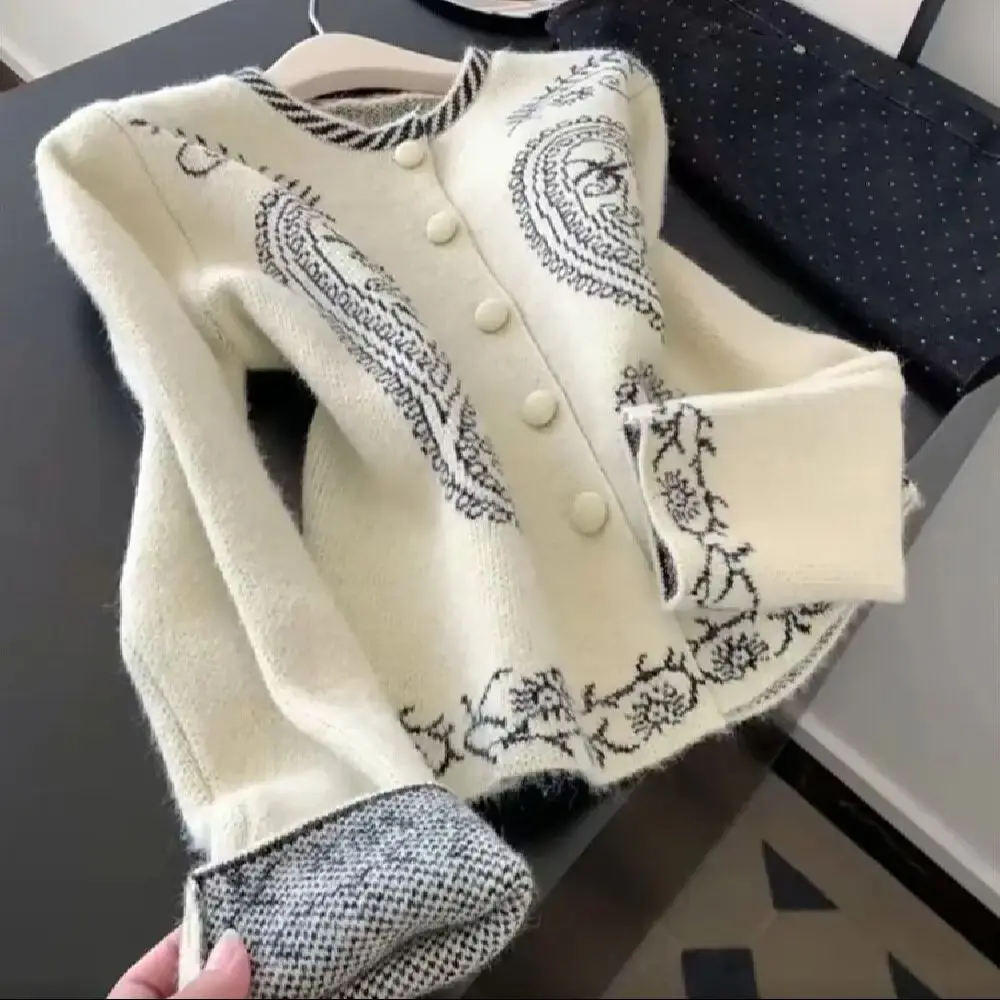 

Свитер в ленивом стиле с вышивкой, осень-зима, вязаный кардиган в стиле ретро с длинными рукавами, женский однобортный свободный топ с круглым вырезом