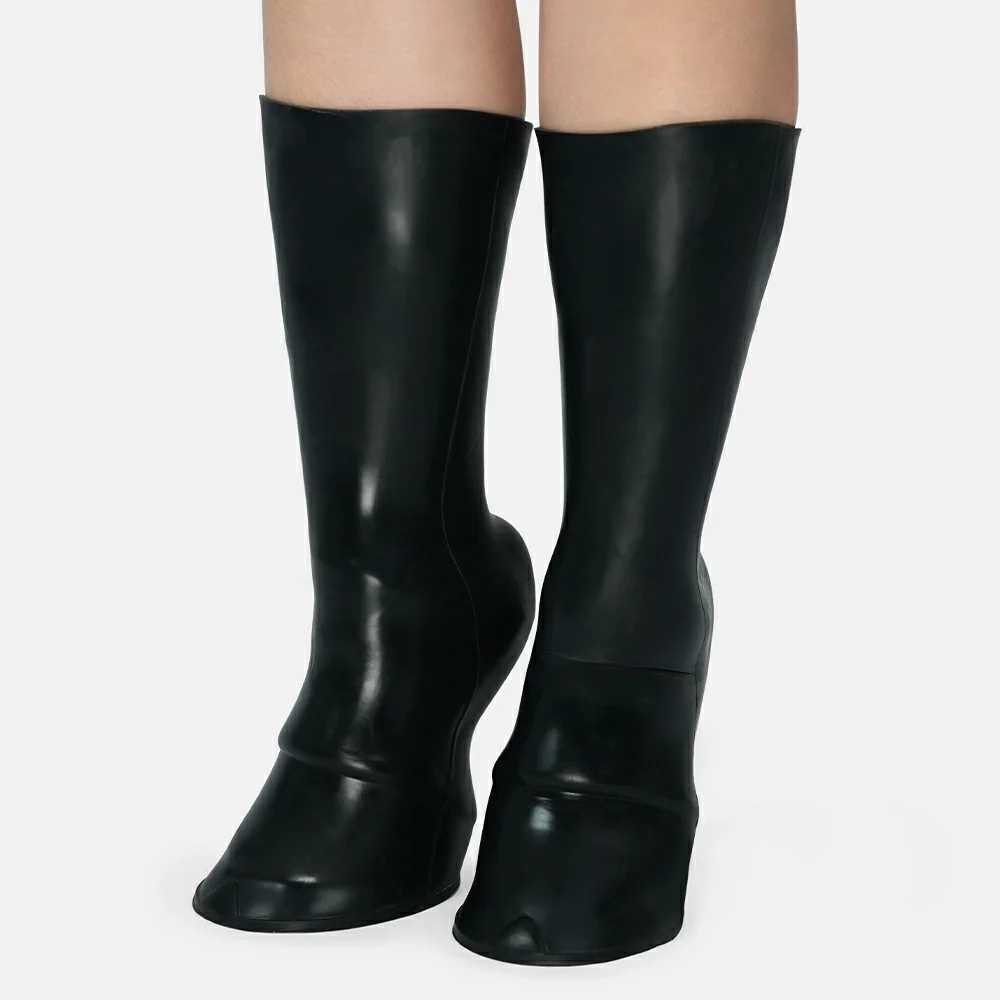 Silikonowe końskie kopyta Furrjoi do kostiumów cosplay, futrzane obuwie, realistyczne kopyta, karnawałowe, ekstremalne ubrania męskie, całkowicie czarne.