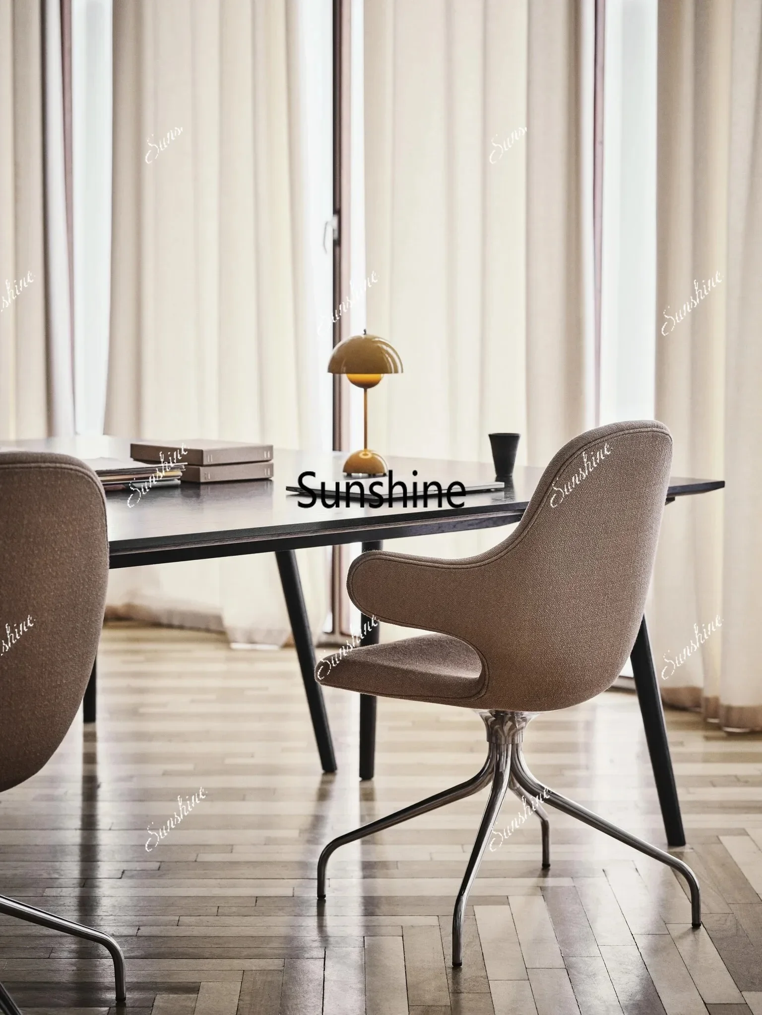 

Modern Simple Leisure Chair Hotel Armrest Back Chair