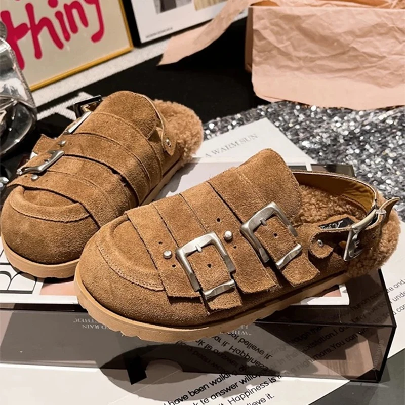 

Женские сандалии на меху, тапочки на плоской подошве, повседневная короткая плюшевая обувь, зимняя модная спортивная обувь, трендовые кроссовки 2025 года, шлепанцы с открытой пяткой