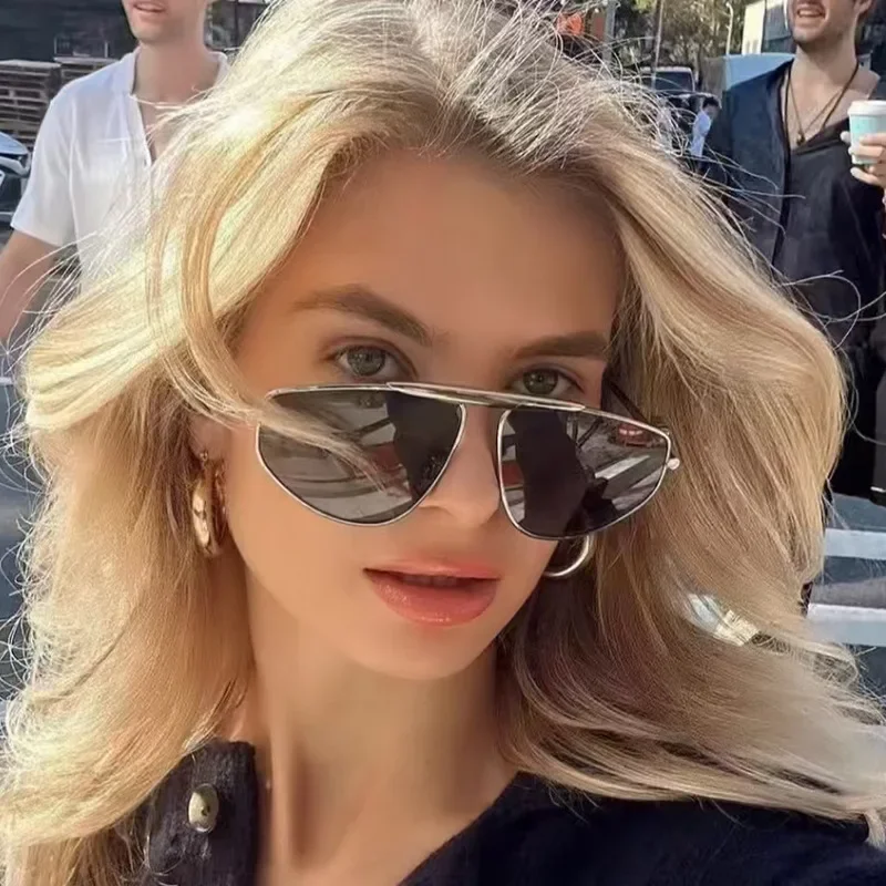 

Fashion Large Frame Sunglasses Metal Polygon Personalized Sunglasses Retro Street Photography Outdoor Beach Glasses Fishing