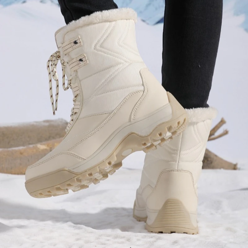 

Men's Ankle Boots with Fleece Lining for Warmth Anti-slip and Durability Large Size High-quality Durable Outdoor Climbing Boots.