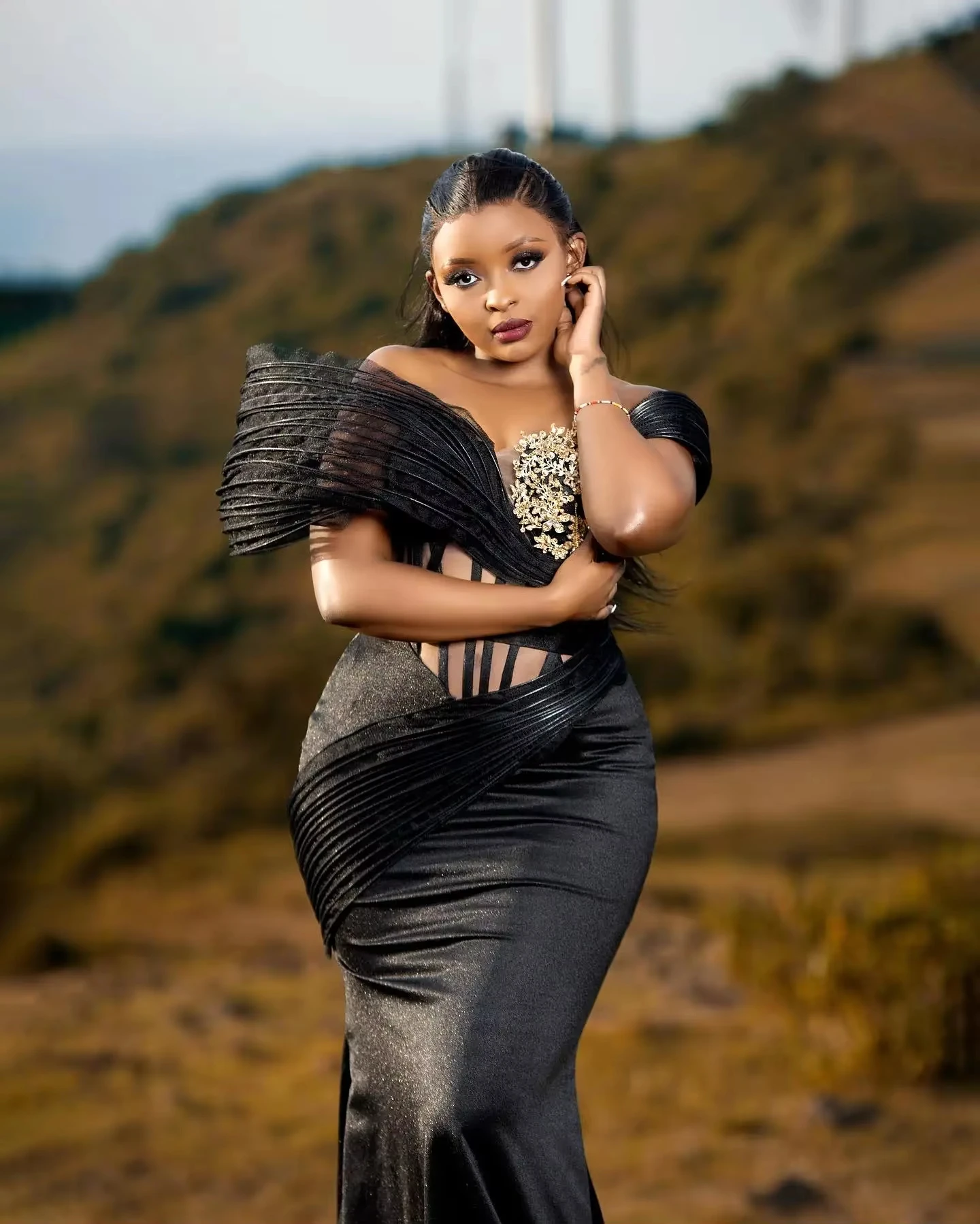 EVLAST Personalizzato Aso Ebi Nero Sirena Vestito Da Promenade Africano Off Spalla Floreale Raso Che Borda Abito Da Sera Robe De Soirée E3P400