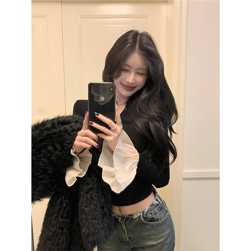 

MEXZT Streetwear Black T Shirts Women Fashion Sexy Patchwork Crop Tops Autumn Korean V Neck Tees Flare Long Sleeve Slim Clothes